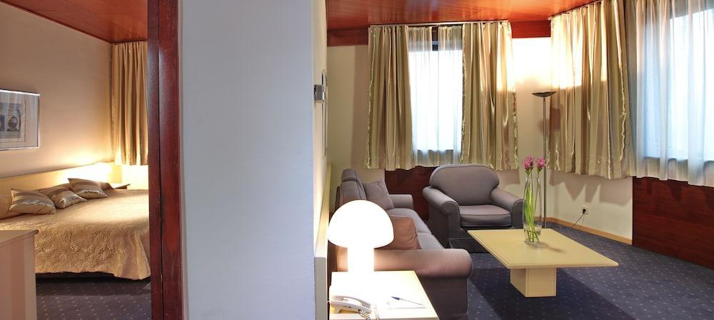 Hotel Slavija Beograd Ngoại thất bức ảnh